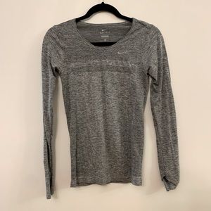 Nike Dri Fit Longsleeve Running Shirt